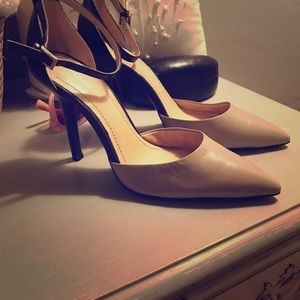 BCBGeneration dress shoes